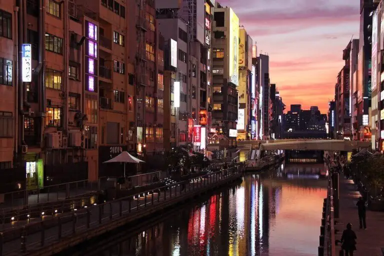 Osaka Dotonbori in the evening