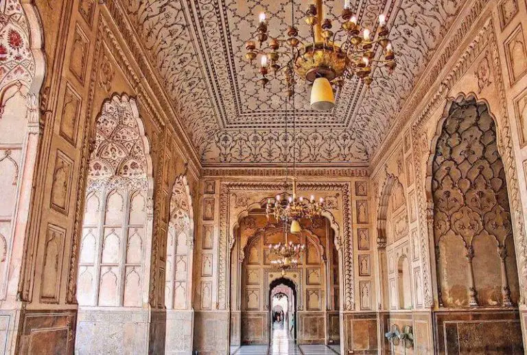 badshahi mosque pakistan