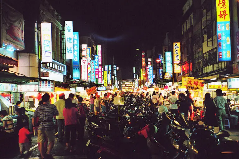 night-market-in-kaohsiung