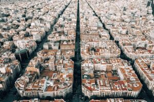 must-see-places-in-barcelona-featured-image
